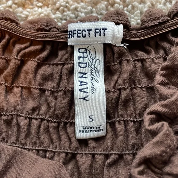 Old Navy small strapless summer top - Picture 2 of 3